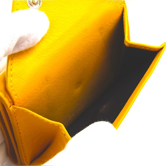 Balenciaga Paris Papier Mini Wallet in Neon Yellow Leather - EUC - Picture 7 of 14